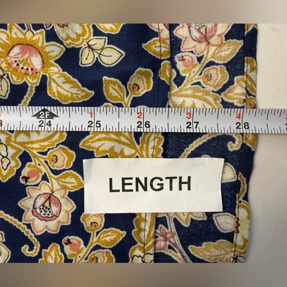 Daniel Rainn NWT Women's Floral V-Neck Rayon Blouse Roll Tab Sleeve Size XL BOHO - Picture 11 of 11